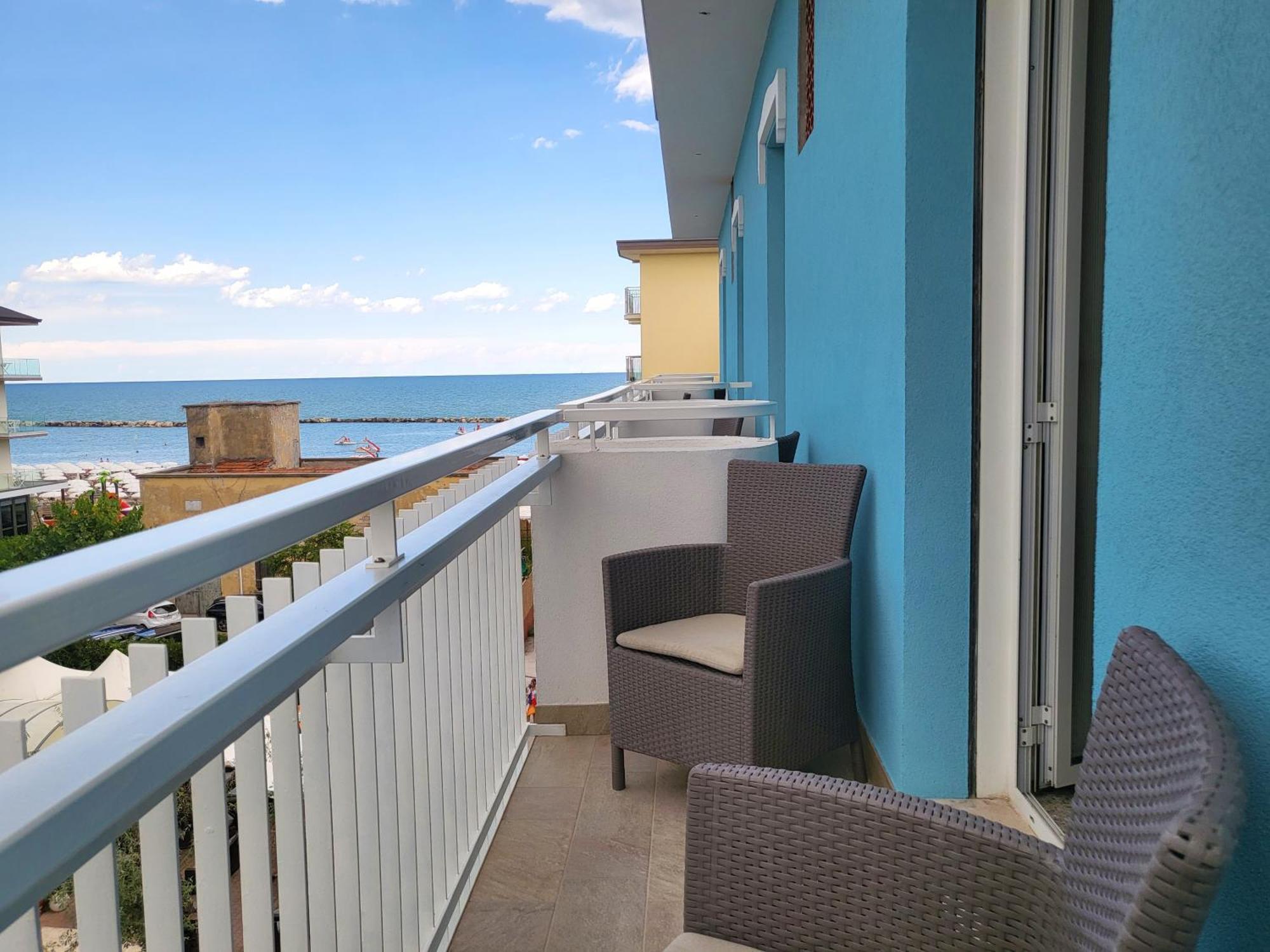 Hotel Lauretta Bellaria-Igea Marina Luaran gambar
