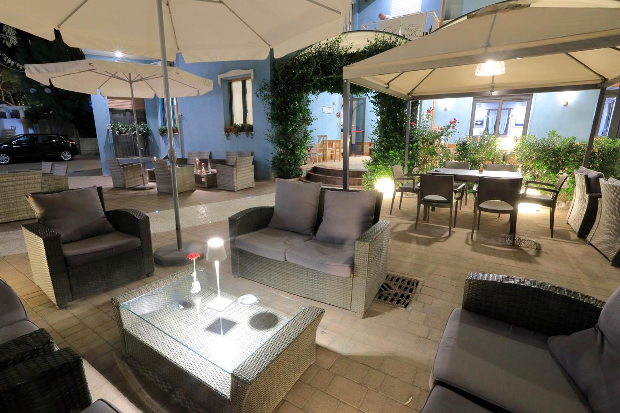 Hotel Lauretta Bellaria-Igea Marina Luaran gambar