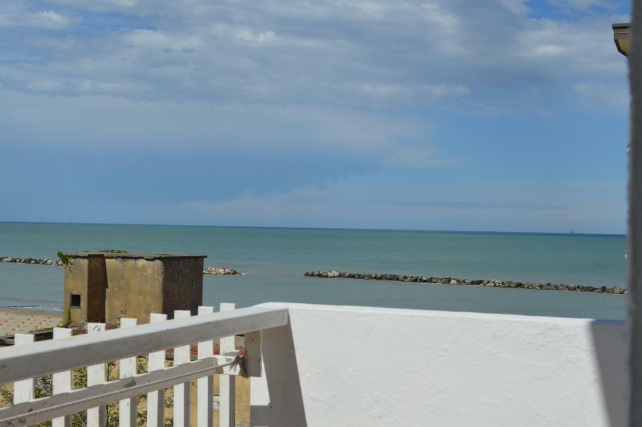Hotel Lauretta Bellaria-Igea Marina Luaran gambar