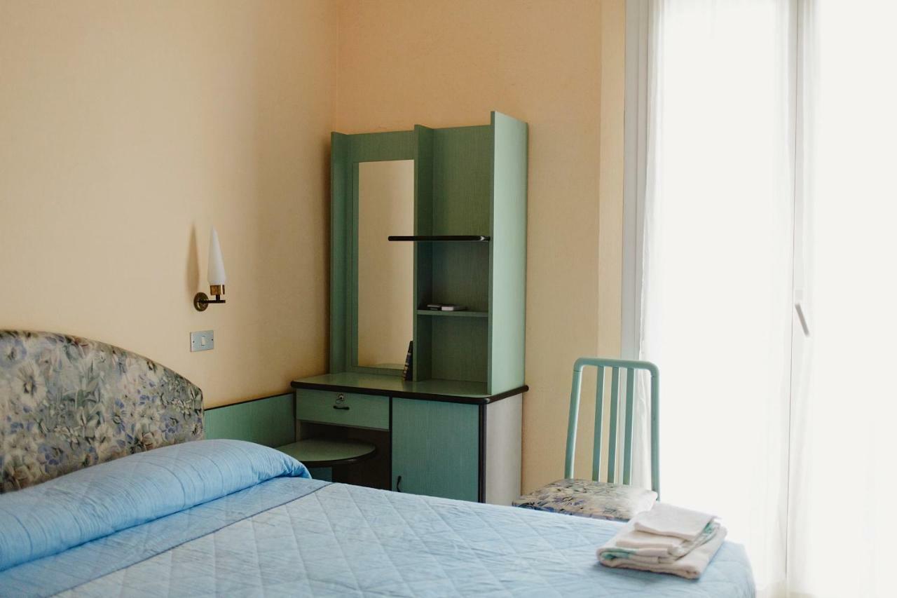 Hotel Lauretta Bellaria-Igea Marina Luaran gambar