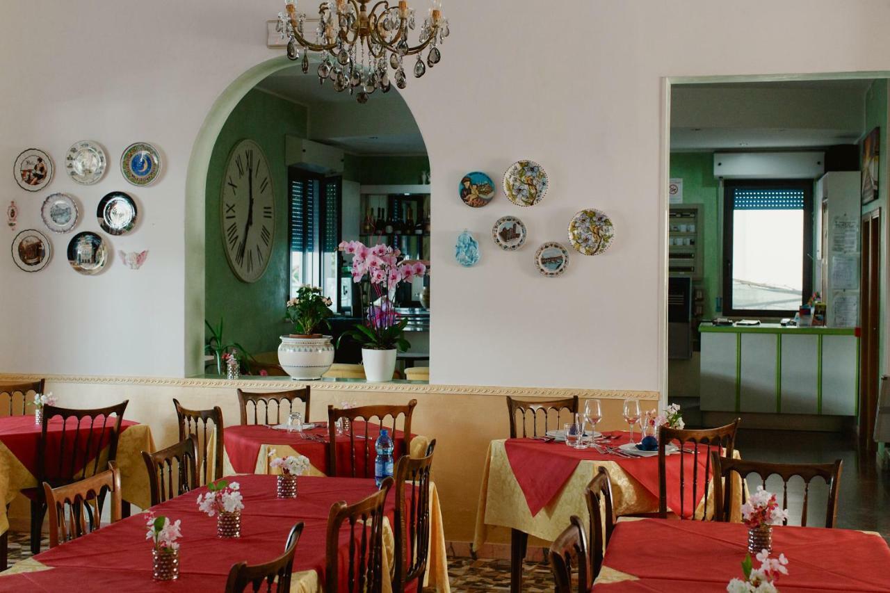 Hotel Lauretta Bellaria-Igea Marina Luaran gambar